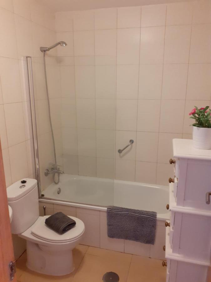 Exquisite 3 Bed Apartment With Private Jacuzzi Эль-Ромеро Экстерьер фото