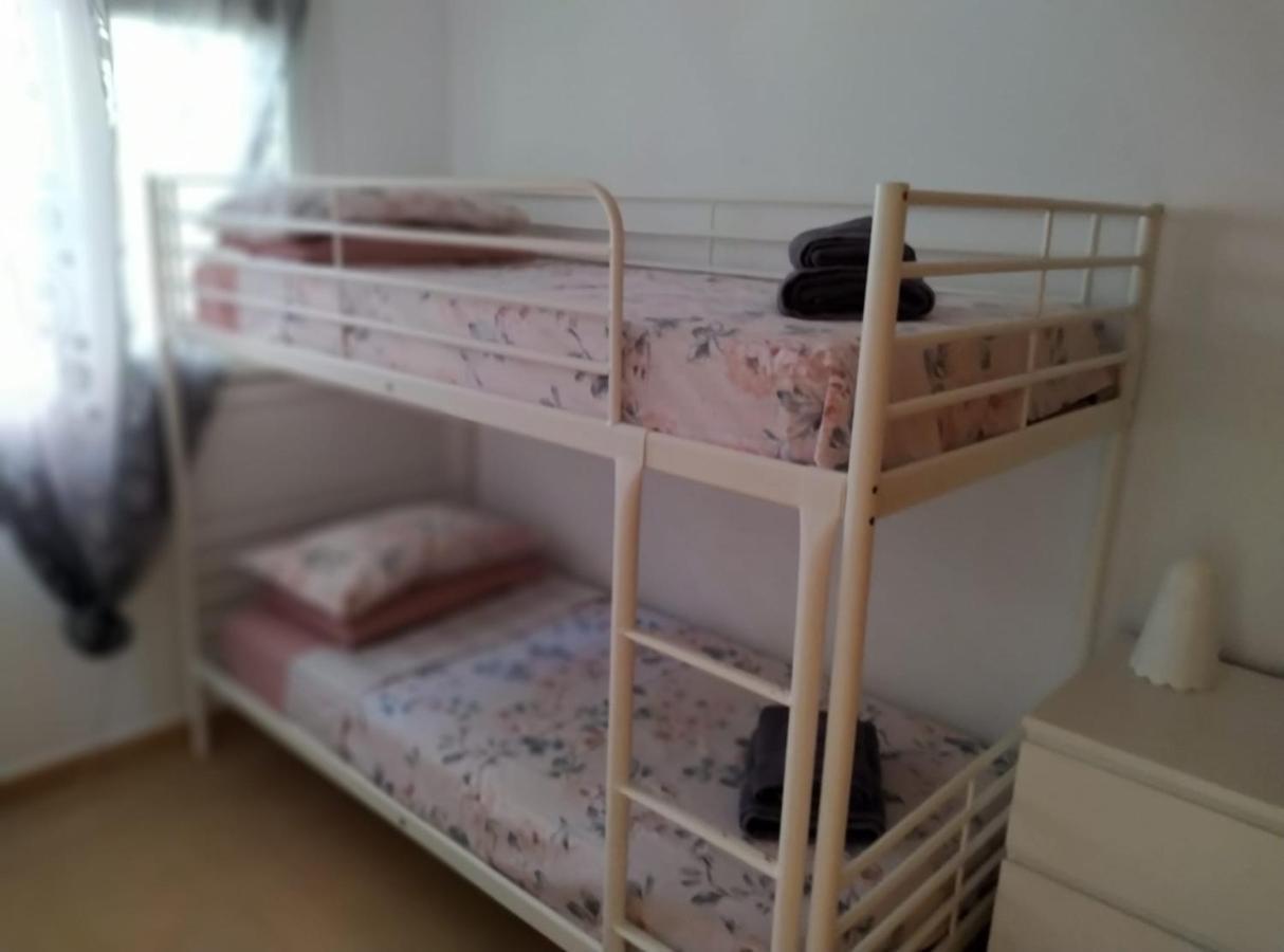 Exquisite 3 Bed Apartment With Private Jacuzzi Эль-Ромеро Экстерьер фото